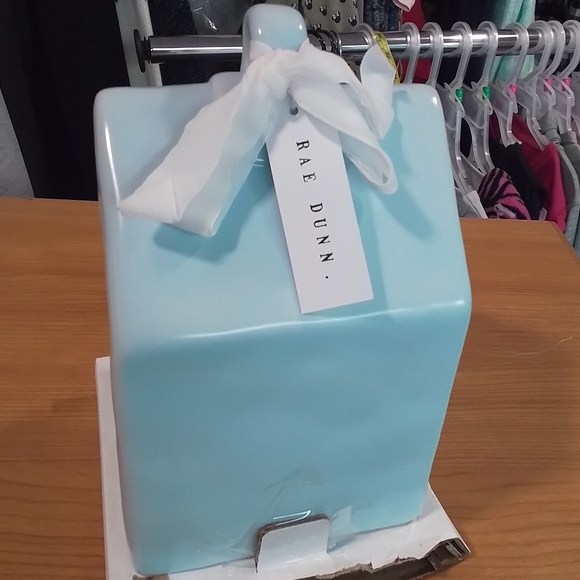 Rae Dunn Blue NEST Birdhouse NEW - Picture 3 of 8